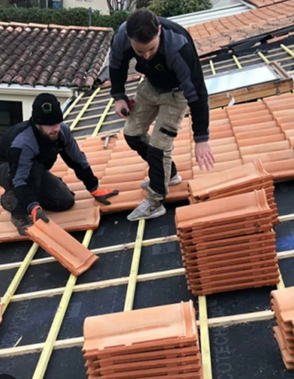 Travaux de pose de toiture